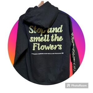 'Stop and smell the Flowers' Petals and Peacocks Black Fleece Pullover Hoodie